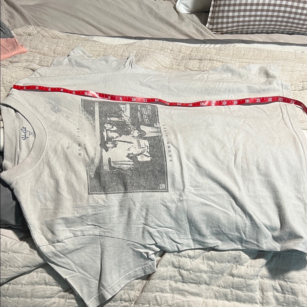 John galt Brandy Melville Off-White Graphic Tee - Picture 7 of 9
